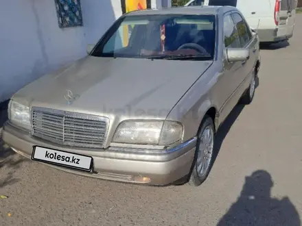 Mercedes-Benz C 180 1994 года за 1 000 000 тг. в Астана – фото 5