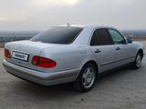 Mercedes-Benz E 320 1997 годаүшін4 700 000 тг. в Кордай – фото 3