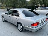 Mercedes-Benz E 230 1998 годаүшін3 000 000 тг. в Шиели – фото 2