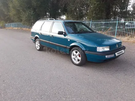 Volkswagen Passat 1991 года за 1 550 000 тг. в Алматы – фото 2