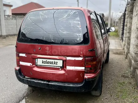 Nissan Serena 1996 года за 650 000 тг. в Тараз – фото 3