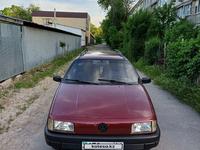 Volkswagen Passat 1992 годаүшін2 500 000 тг. в Тараз