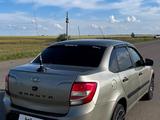 ВАЗ (Lada) Granta 2190 2015 годаүшін2 100 000 тг. в Костанай – фото 2