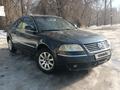 Volkswagen Passat 2004 годаүшін1 700 000 тг. в Алматы