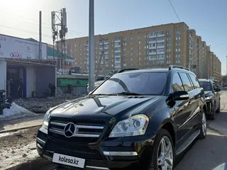 Mercedes-Benz GL 550