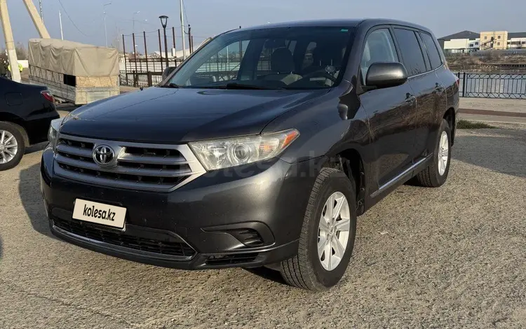 Toyota Highlander 2012 года за 7 000 000 тг. в Атырау