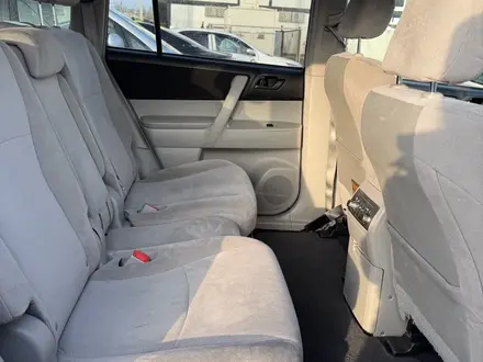 Toyota Highlander 2012 года за 7 000 000 тг. в Атырау – фото 14