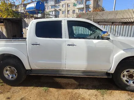 Toyota Hilux 2013 года за 9 000 000 тг. в Уральск – фото 14