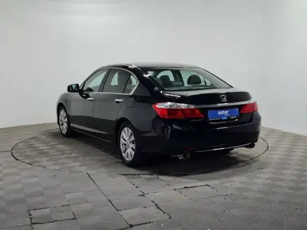 Honda Accord 2013 года за 6 990 000 тг. в Алматы – фото 7