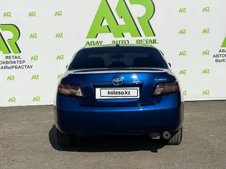 Toyota Camry 2011 года за 5 800 000 тг. в Семей – фото 5