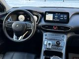 Hyundai Santa Fe 2022 года за 14 900 000 тг. в Астана – фото 2