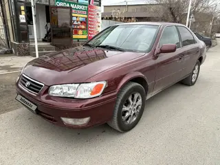 Toyota Camry, 2001