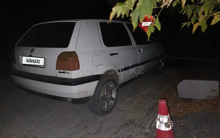 Volkswagen Golf 1994 года за 500 000 тг. в Караганда