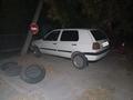 Volkswagen Golf 1994 года за 500 000 тг. в Караганда – фото 2
