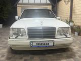 Mercedes-Benz E 320 1994 годаүшін2 900 000 тг. в Тараз