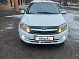 ВАЗ (Lada) Granta 2190 2014 годаfor3 200 000 тг. в Семей – фото 2