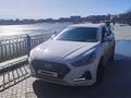 Hyundai Sonata 2019 года за 8 500 000 тг. в Атырау – фото 3