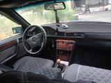Mercedes-Benz E 200 1992 годаfor1 500 000 тг. в Талдыкорган