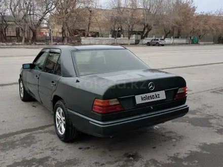 Mercedes-Benz E 230 1989 года за 850 000 тг. в Караганда – фото 7