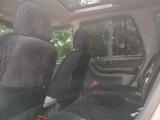 Honda CR-V 1998 года за 3 300 000 тг. в Караганда – фото 2