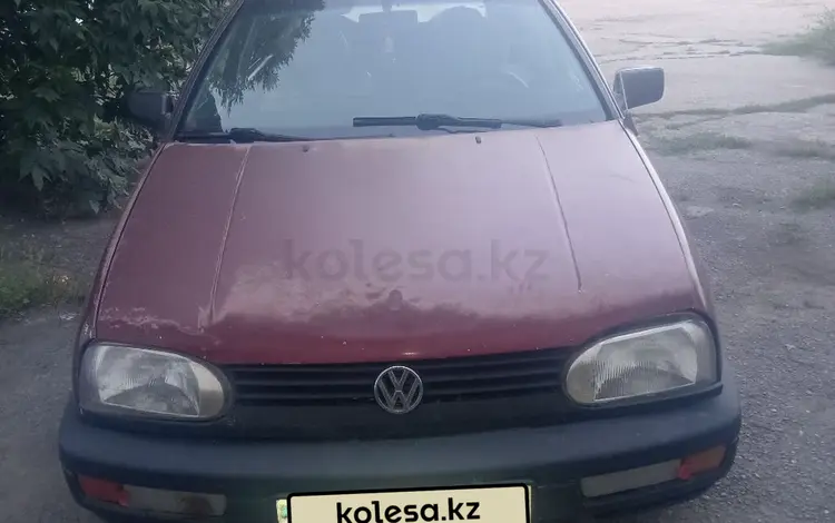 Volkswagen Golf 1994 годаүшін1 400 000 тг. в Талдыкорган