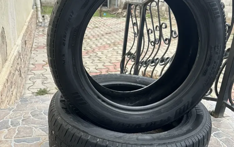 215/55R17 за 7 500 тг. в Шымкент