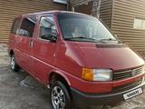 Volkswagen Multivan 1995 года за 2 900 000 тг. в Костанай