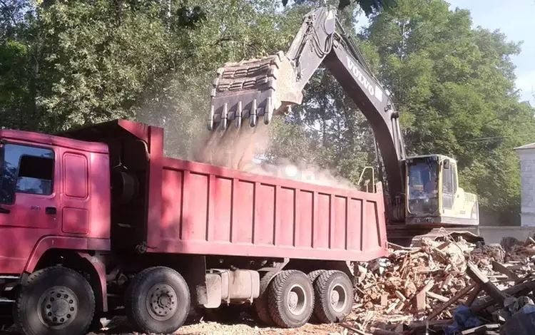 Вывоз мусора и доставка инертных материалов. в Алматы