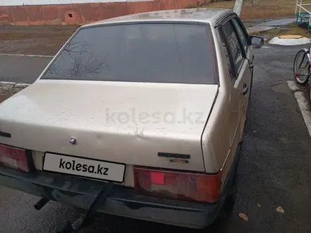 ВАЗ (Lada) 21099 2001 года за 370 000 тг. в Лисаковск – фото 2