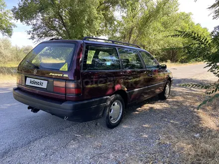 Volkswagen Passat 1993 года за 1 680 000 тг. в Тараз – фото 6