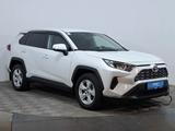 Toyota RAV4 2020 годаүшін14 350 000 тг. в Астана – фото 3