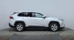 Toyota RAV4 2020 годаүшін14 350 000 тг. в Астана – фото 4