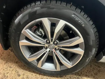 Toyota Highlander 2022 года за 25 500 000 тг. в Алматы – фото 7