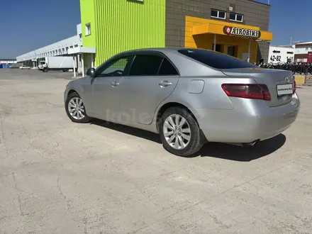 Toyota Camry 2011 года за 6 500 000 тг. в Караганда – фото 2
