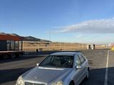 Mercedes-Benz C 200 2001 годаүшін2 500 000 тг. в Семей – фото 4