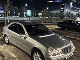 Mercedes-Benz C 200 2001 годаүшін2 500 000 тг. в Семей – фото 3