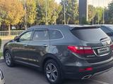 Hyundai Santa Fe 2014 годаүшін8 800 000 тг. в Алматы – фото 2
