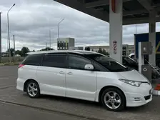 Toyota Estima, 2009