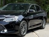 Toyota Camry 2016 годаүшін11 500 000 тг. в Шымкент – фото 2