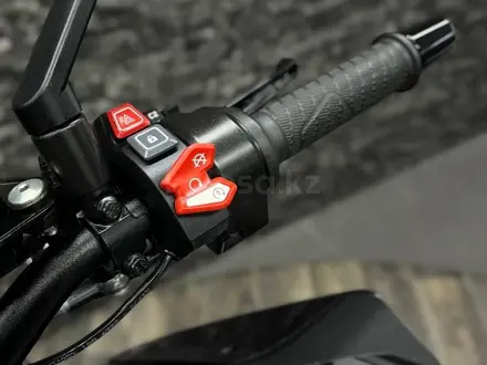 KTM  SUPER DUKE 1290 R 2020 года за 8 050 000 тг. в Алматы – фото 3