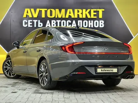 Hyundai Sonata 2021 года за 12 100 000 тг. в Актау – фото 4