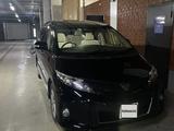 Toyota Estima 2012 года за 8 900 000 тг. в Астана