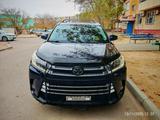 Toyota Highlander 2016 года за 13 000 000 тг. в Актау – фото 4