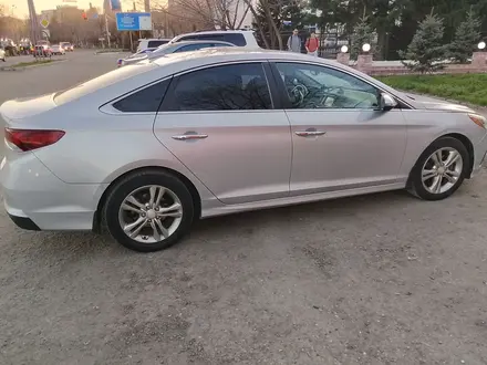 Hyundai Sonata 2018 года за 8 150 000 тг. в Усть-Каменогорск – фото 7