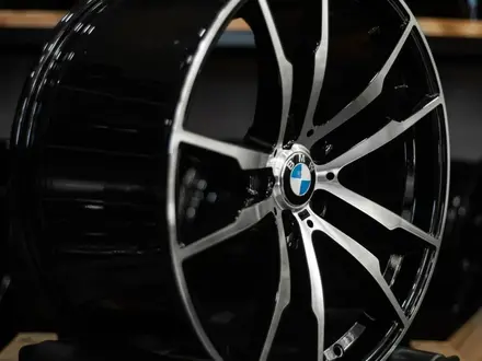 Комплект дисков для BMW E-F Серии R20 за 390 000 тг. в Алматы – фото 3