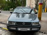 Volkswagen Passat 1994 года за 2 459 000 тг. в Тараз – фото 2