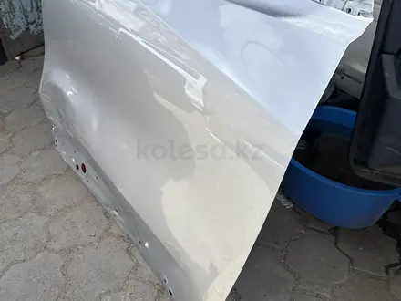 Дверь Geely Atlas за 60 000 тг. в Караганда – фото 2