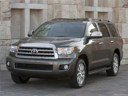 На Toyota Sequoia стекло фары Шымкент за 48 000 тг. в Шымкент – фото 2