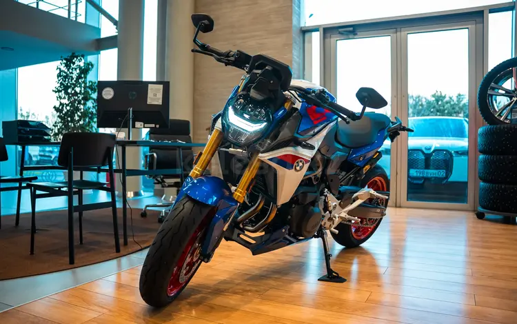 BMW  F 900 R 2026 года за 10 537 434 тг. в Алматы