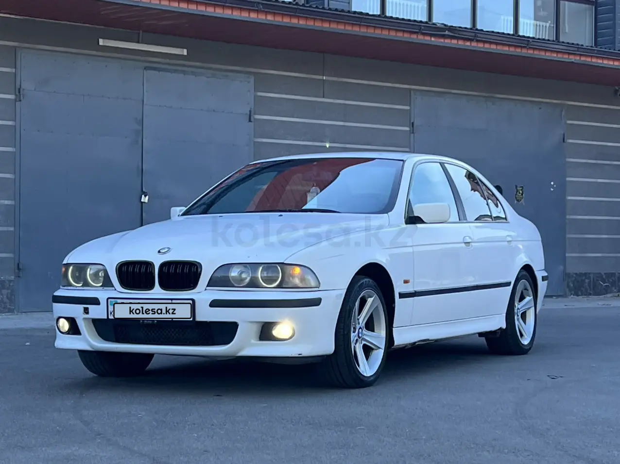 BMW 5 Series, 1998